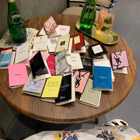 Vietnamesische Counter Version Karte Parfüm Probe-3102  