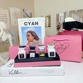 TOMFORD TF Limited Edition Signature Duft 8-teiliges Set A Pulver Case-3187  